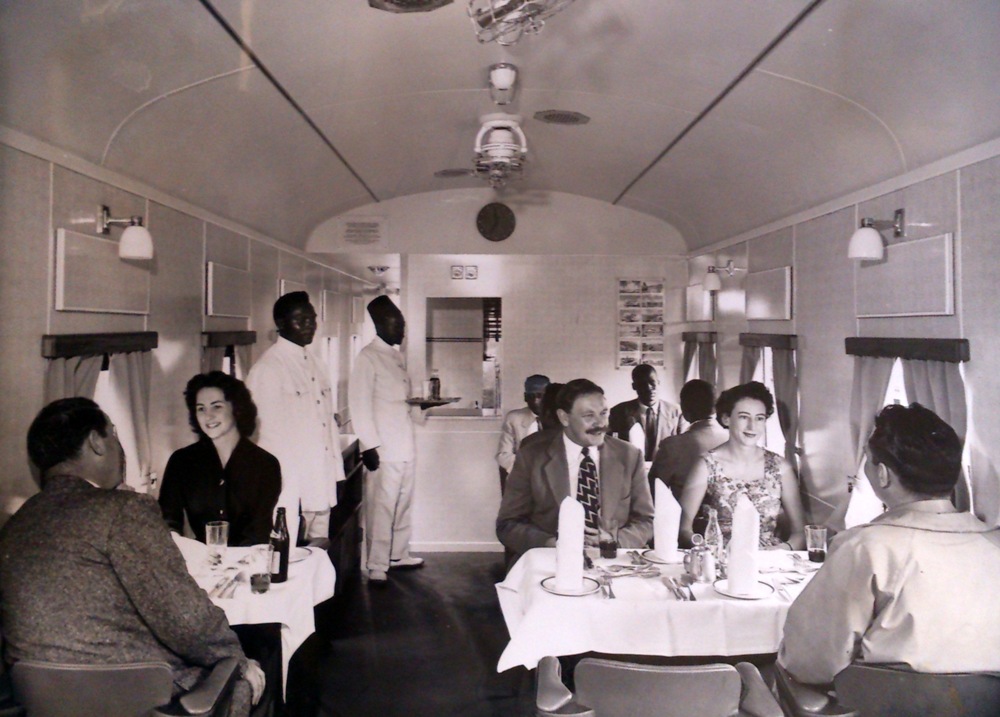 interior-of-upper-class-buffet